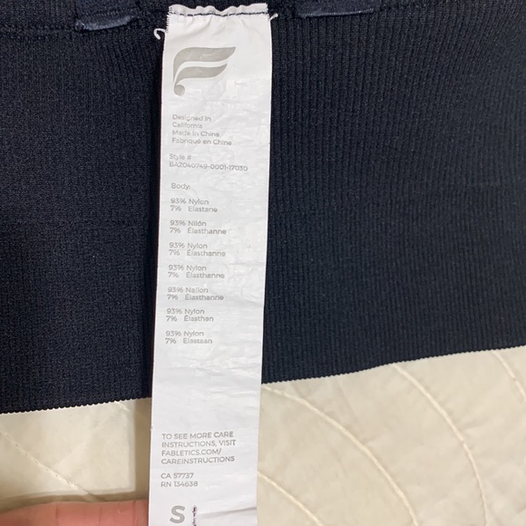 Fabiletics sport bra - Picture 4 of 7